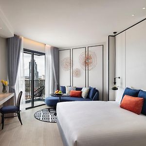Deluxe King Room Sea View